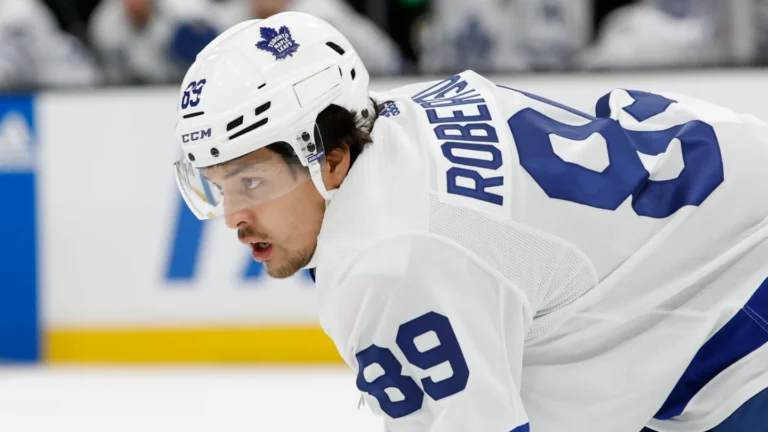 Maple Leafs news: The reasons why the Toronto Maple Leafs are unable to trade Nick Robertson………..