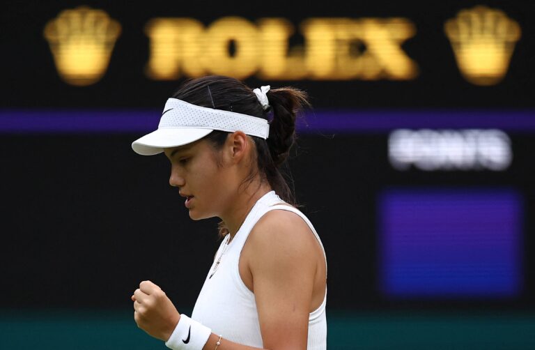 2024-emma-raducanu-wimbledon-r4