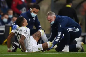 Terrifying Injury Blow: Leeds United FC Star Forward Raphinha Sidelined for Six…