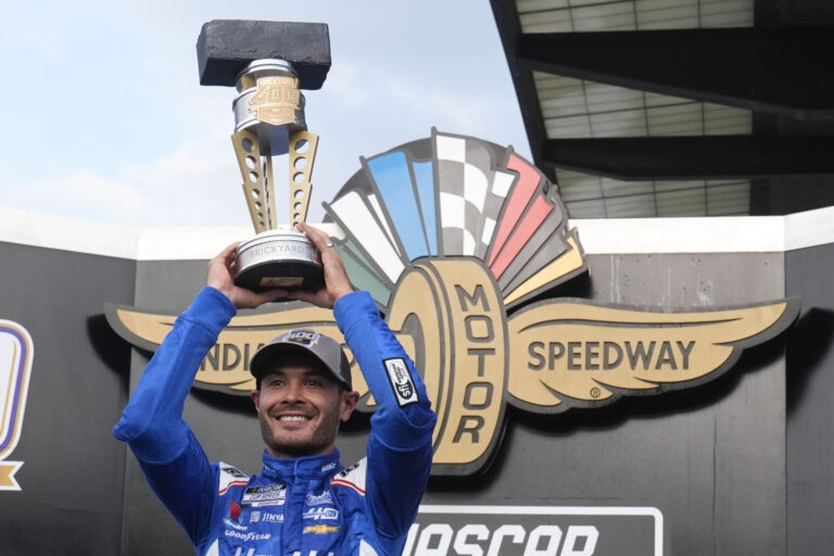 BREAKING NEWS: Kyle Larson Clinches First Brickyard 400 Victory with…