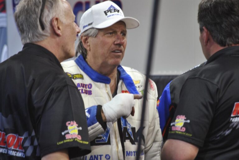 BREAKING NEWS: John Force Returns Home from Hospital Continues Recovery After…