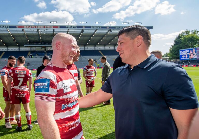 UPDATE: MATT PEET’S MAGIC! Wigan Warriors’ Coach Makes History with 77.1% Win Rate &…