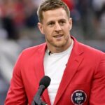 BREAKING: CONGRATULATIONS AS COLLINGWOOD CAPTAIN DARCY MOORE RETURNS TO…