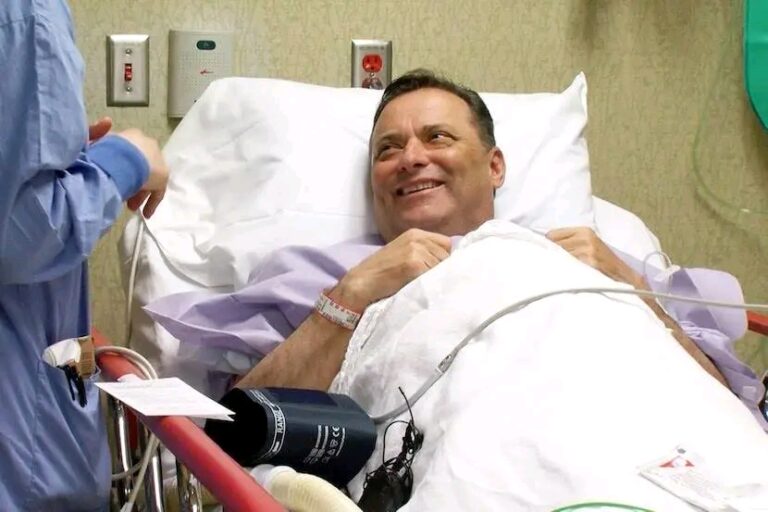 Billy Gillispie Hospitalized: Rick Pitino, Mark Pope, and John Calipari Pay Heartfelt Visit… Read More 👇