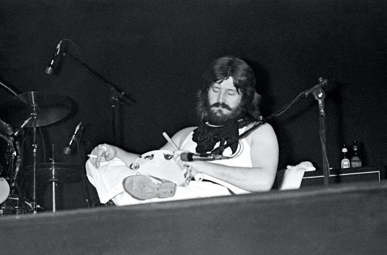 A SAD MOMENT: The Led Zeppelin Song That Never Saw the Stage with…..