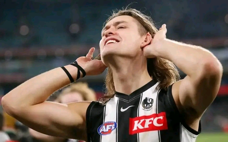 I’m Not Leaving Collingwood” – Darcy Moore Rejects \$900M Mega Offer from Former Champions, Extends Contract to Cement Legacy…